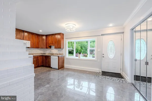 $739,900 | 5807 Accomac Street, Springfield, VA 22150