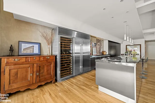 $3,250,000 | 39 East 20th Street, Unit 8 | Flatiron