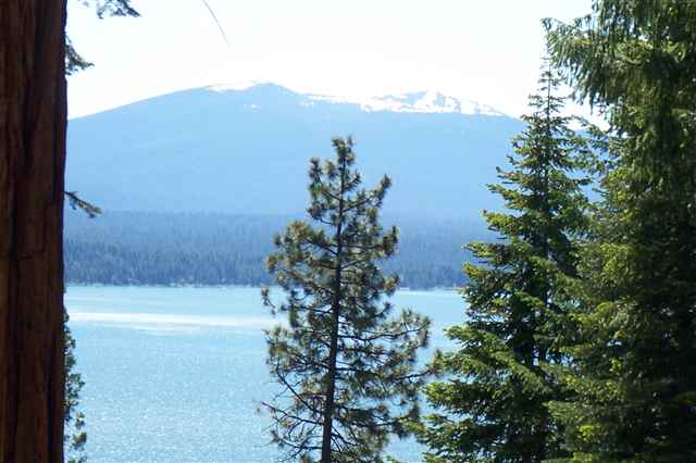 621 West Mountain Ridge Road, Unit 18 Lake Almanor, CA 96137 - Photo 1 of 4