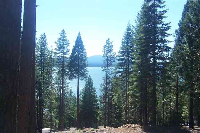621 West Mountain Ridge Road, Unit 18 Lake Almanor, CA 96137 - Photo 2 of 4