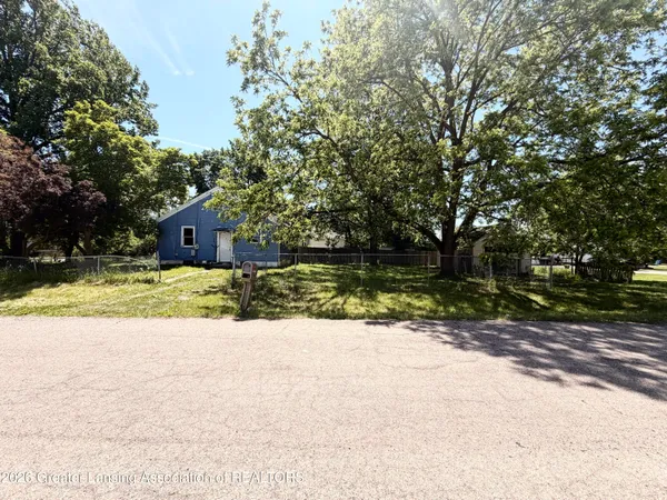 $99,000 | 5300 South Martin Luther King Jr Boulevard, Lansing, MI 48911