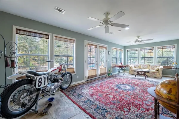 $675,000 | 180 Harbor Drive, Gun Barrel City, TX 75156