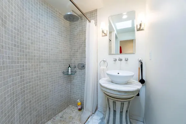 $675,000 | 180 Harbor Drive, Gun Barrel City, TX 75156