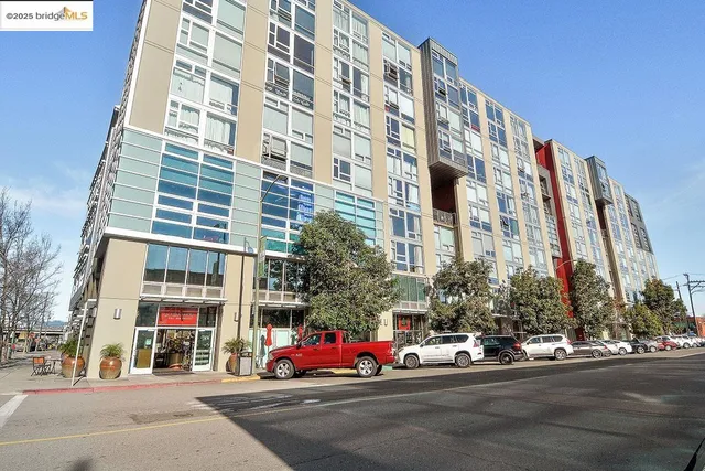 $2,250 | 311 Oak Street, Unit 816, Oakland, CA 94607
