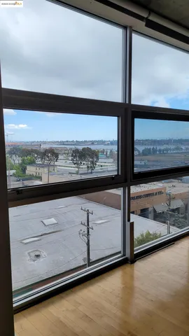 $2,250 | 311 Oak Street, Unit 816, Oakland, CA 94607