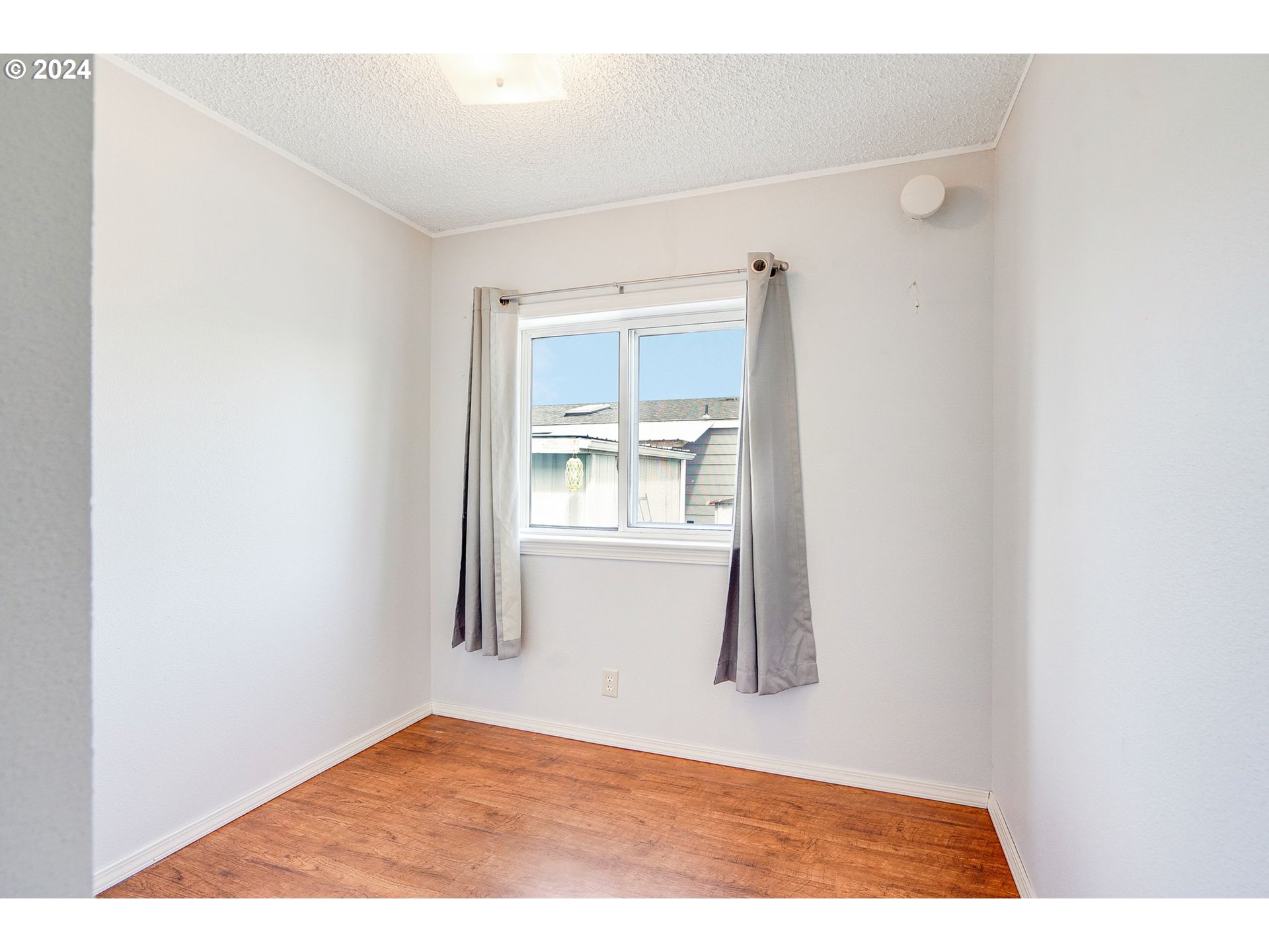 277 Edwards Road Monmouth, OR 97361 - Photo 10 of 20 Gallery Image 10