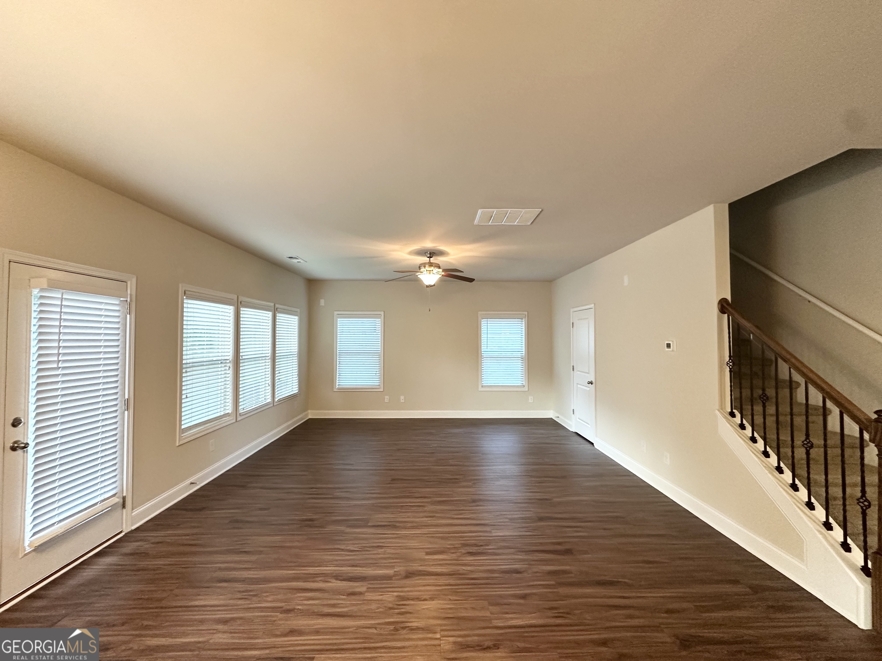 124 Donegal Way Dallas, GA 30132 - Photo 5 of 12