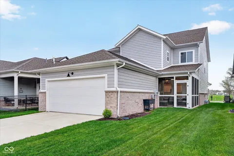 $400,000 | 445 Washington Street, Fortville, IN 46040