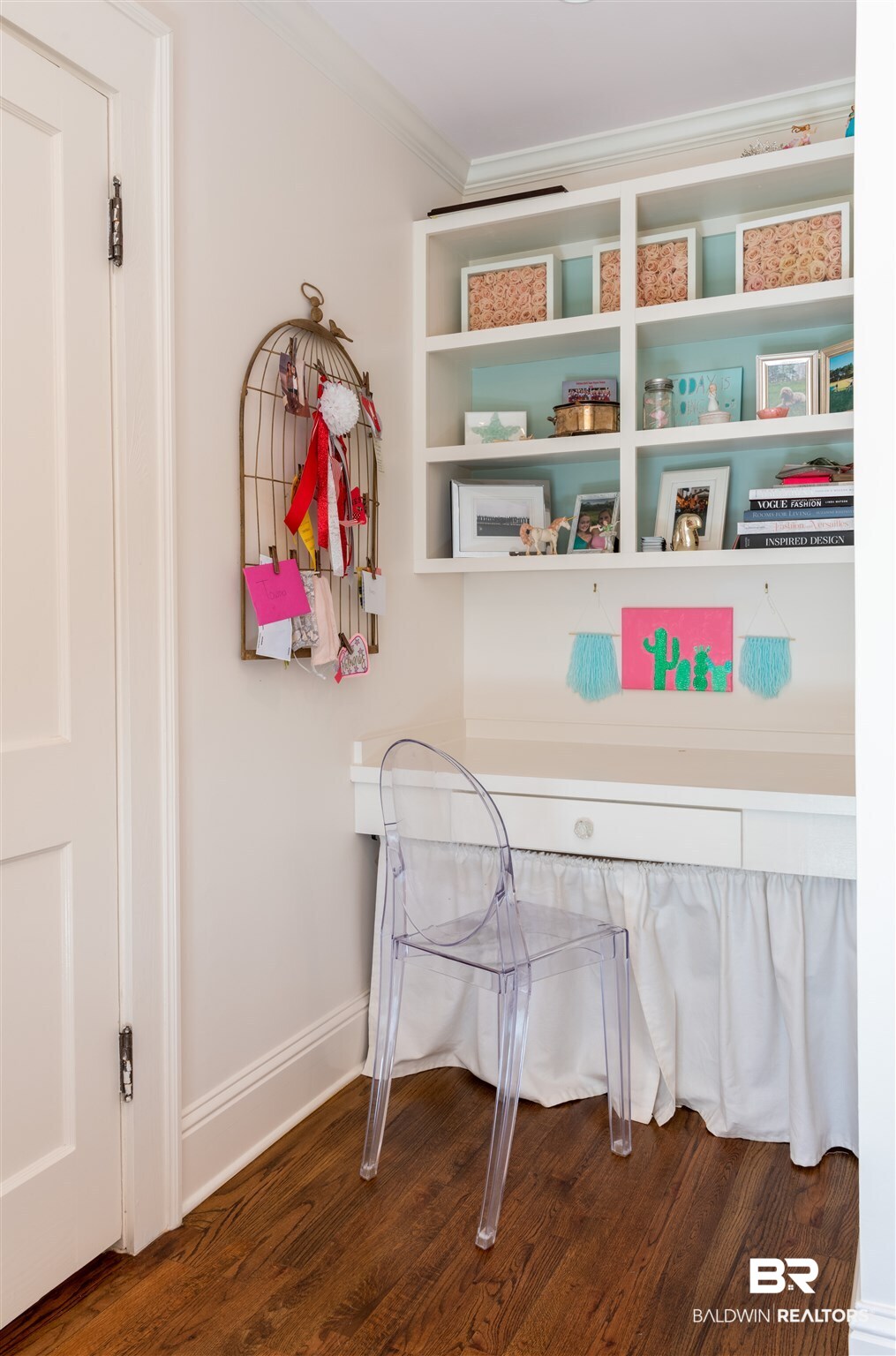 349 Liberty Street Fairhope, AL 36532 - Photo 20 of 44 built in desk