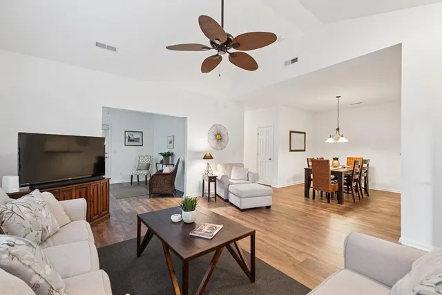 $369,000 | 1618 St Johns Parrish Way, Johns Island, SC 29455