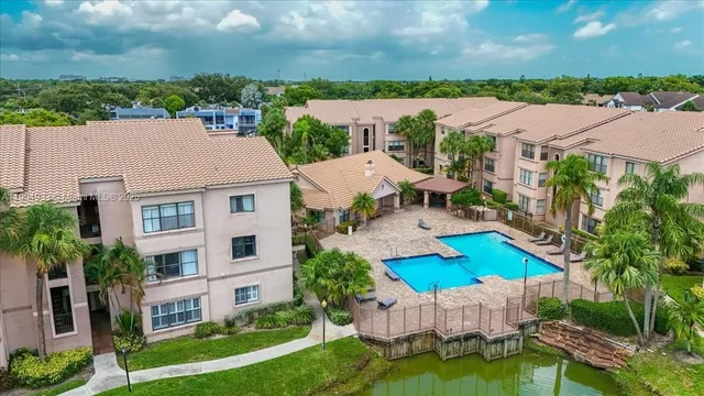 $220,000 | 2846 South University Drive, Unit 4104, Davie, FL 33328
