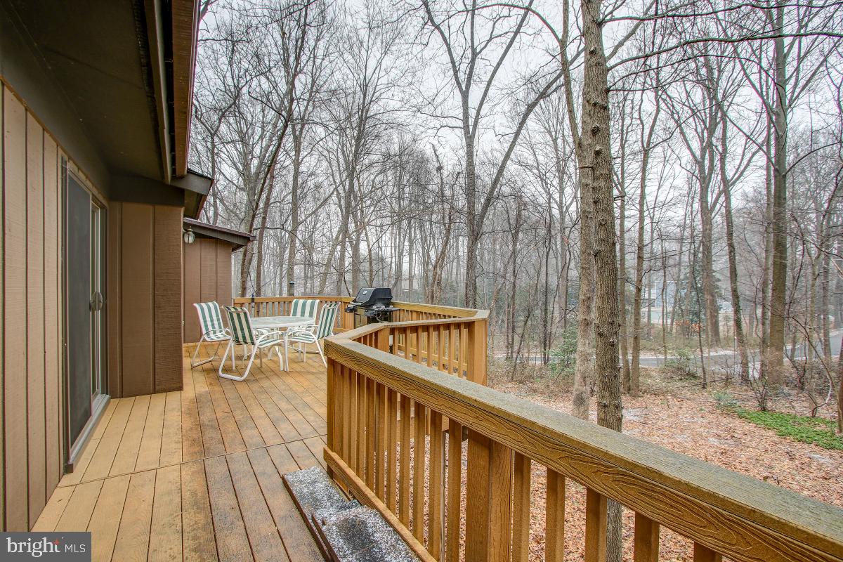 2081 Amberjack Court Reston, VA 20191 - Photo 18 of 35 Deck off living room