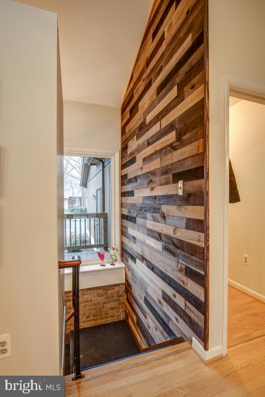 2081 Amberjack Court Reston, VA 20191 - Photo 24 of 35 Unique Wood Wall design in Stairway