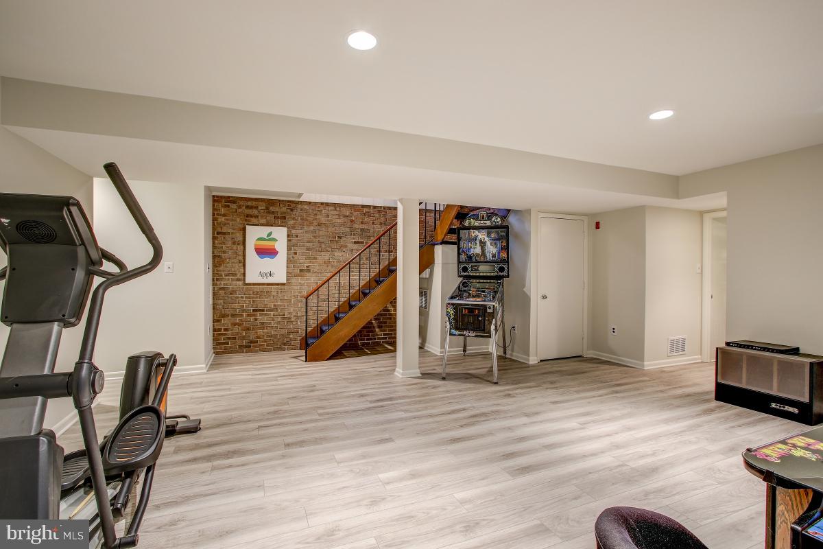 2081 Amberjack Court Reston, VA 20191 - Photo 26 of 35 Lower Level Rec Room