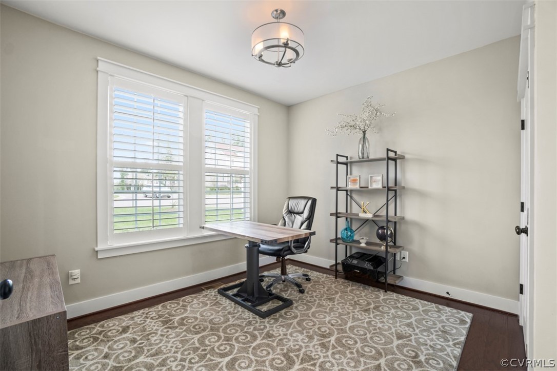 16501 Binley Road Midlothian, VA 23112 - Photo 9 of 43 Gallery Image 9