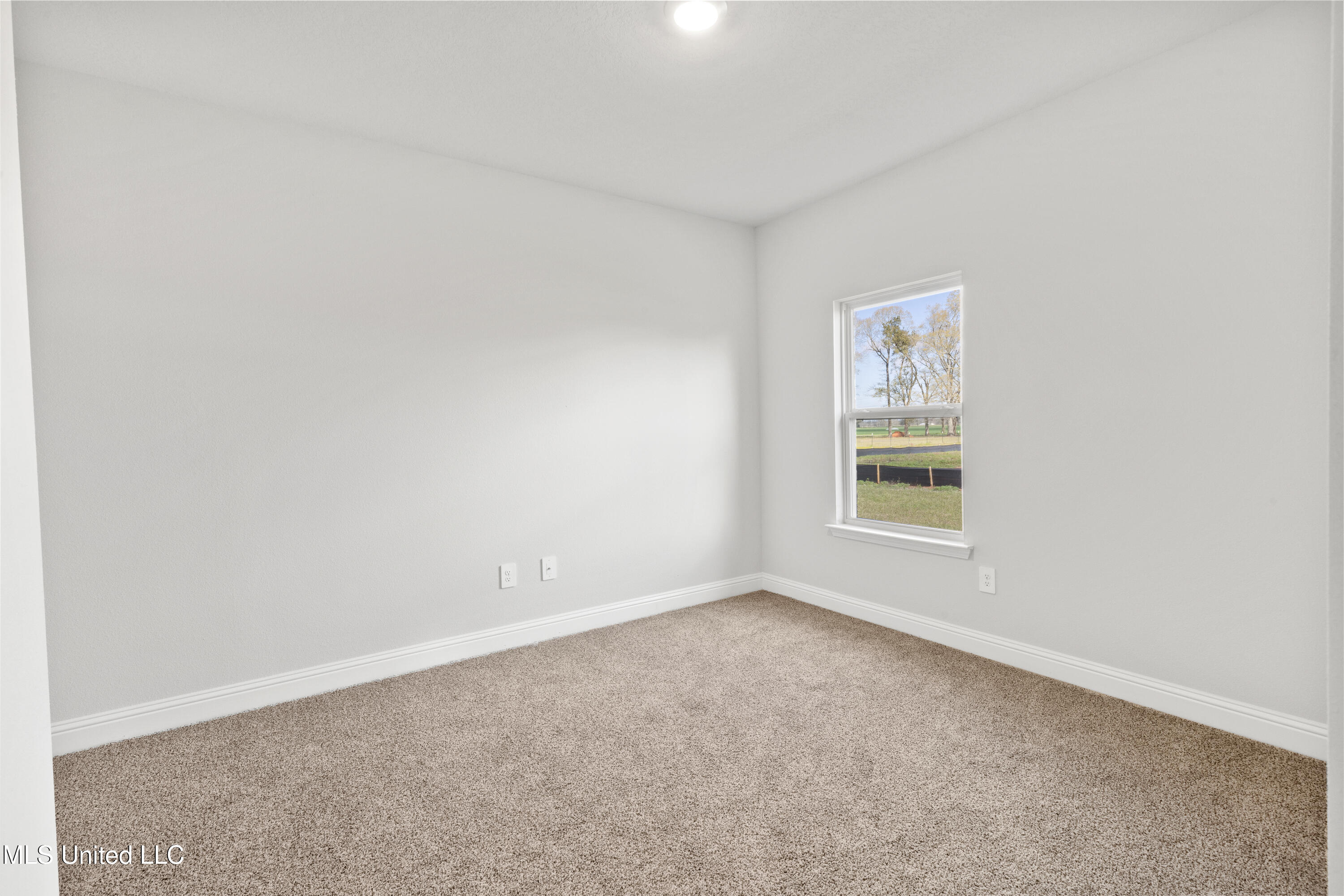 16144 Blue Rdg Drive Gulfport, MS 39503 - Photo 24 of 34 Bedroom 2