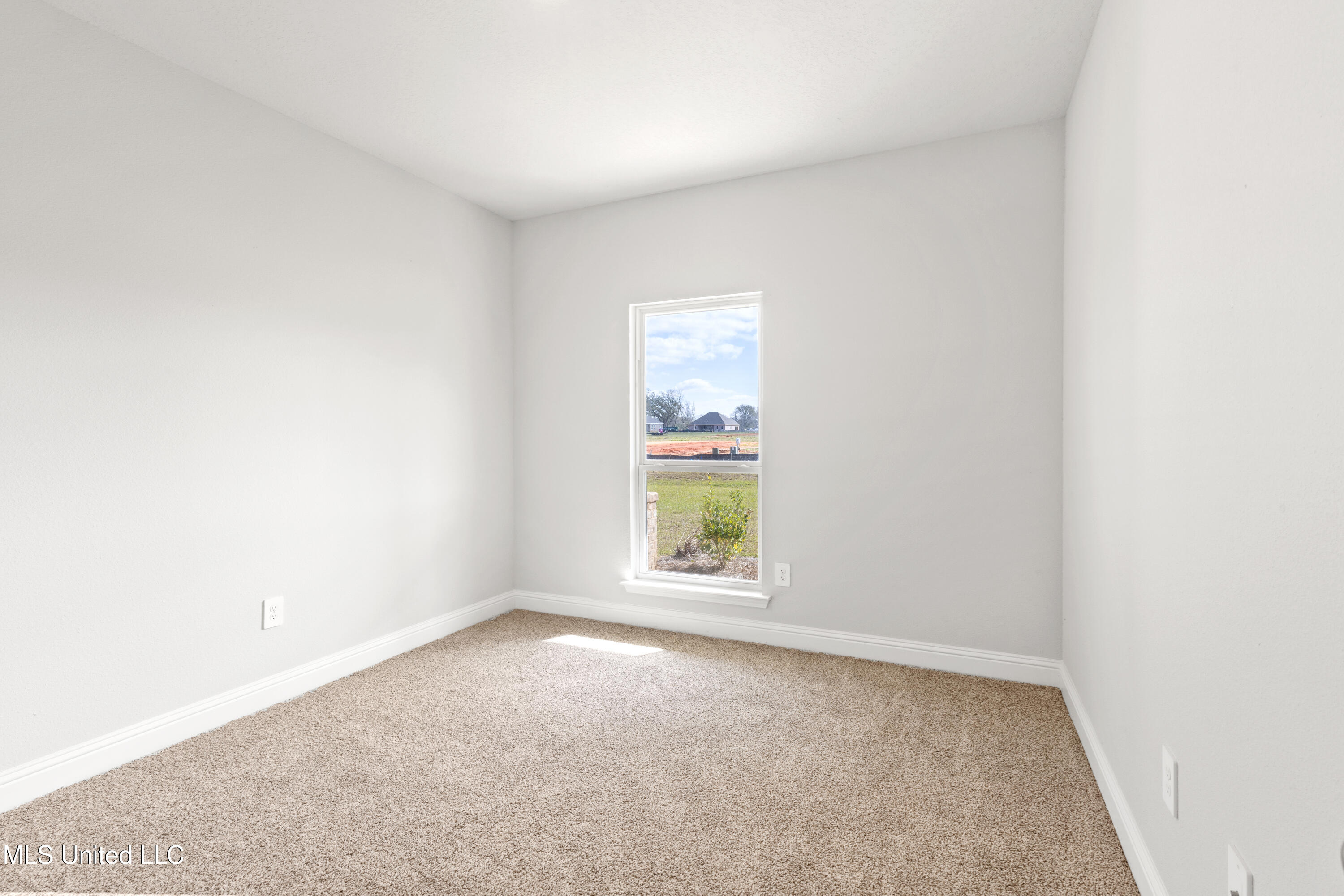 16144 Blue Rdg Drive Gulfport, MS 39503 - Photo 26 of 33 Bedroom 3