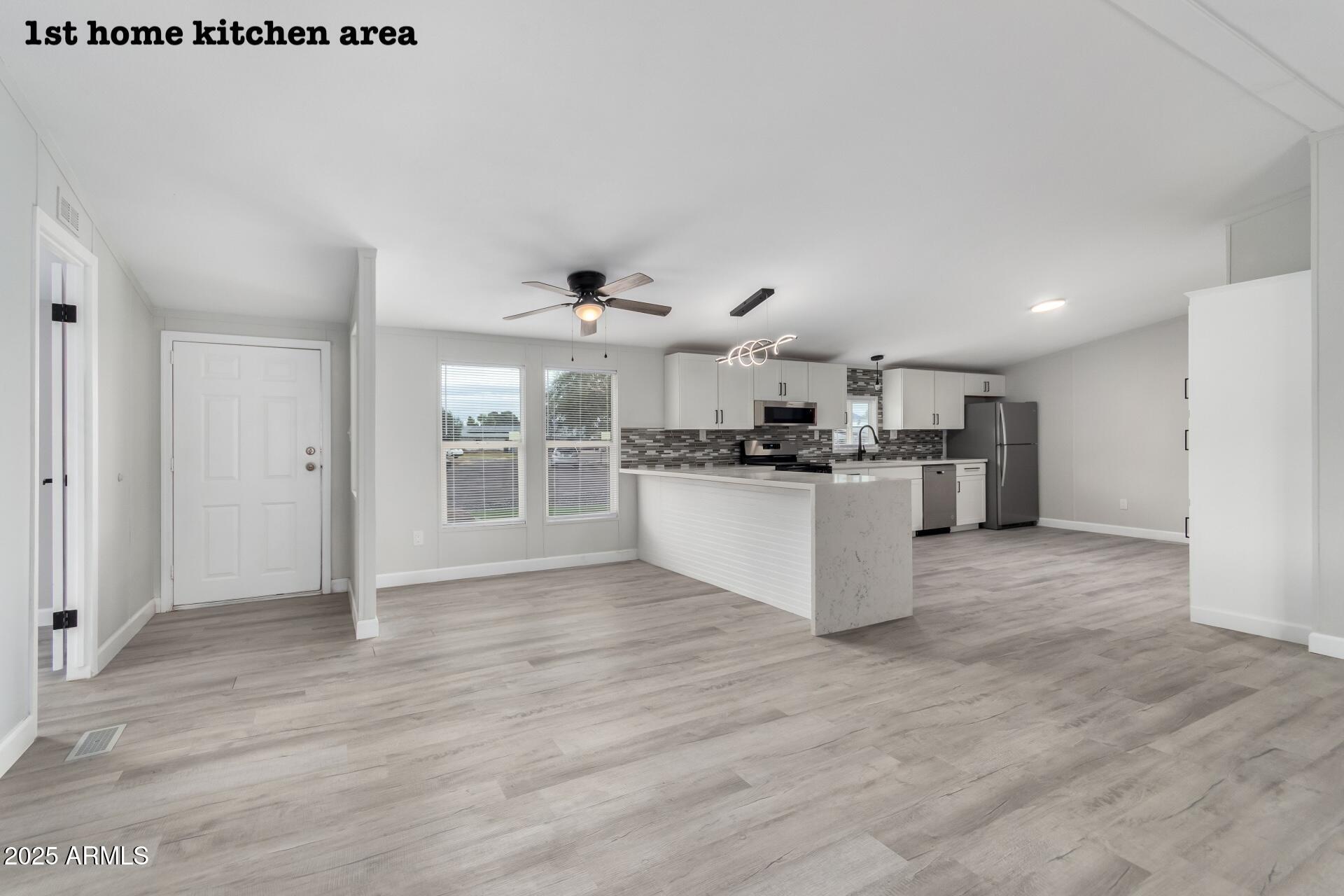 2611 East Marco Polo Road Phoenix, AZ 85050 - Photo 6 of 60 06 - Marco Polo