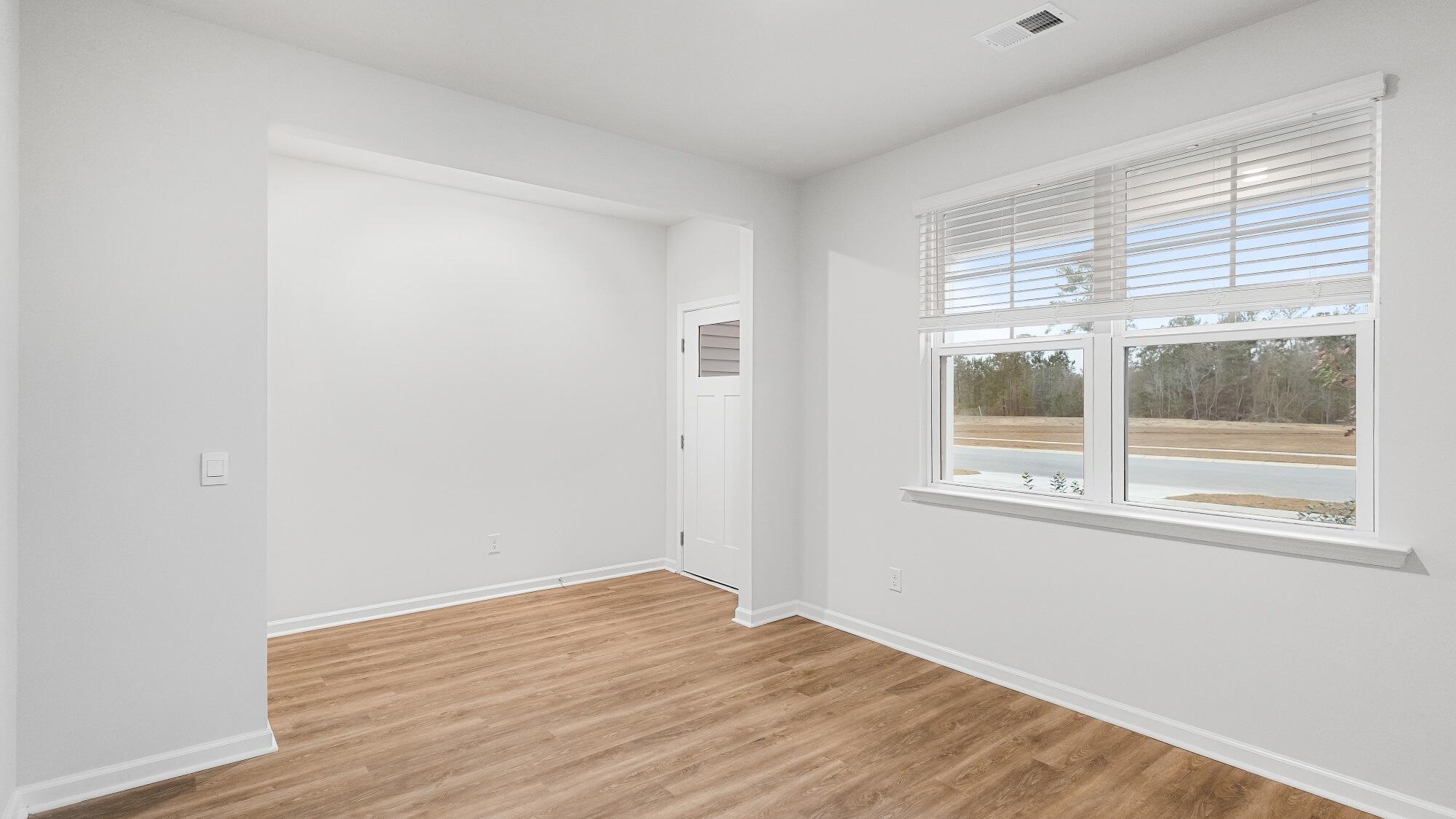 199 Bee Tree Boulevard Summerville, SC 29486 - Photo 15 of 30 165 Grouper Ln Interior_3