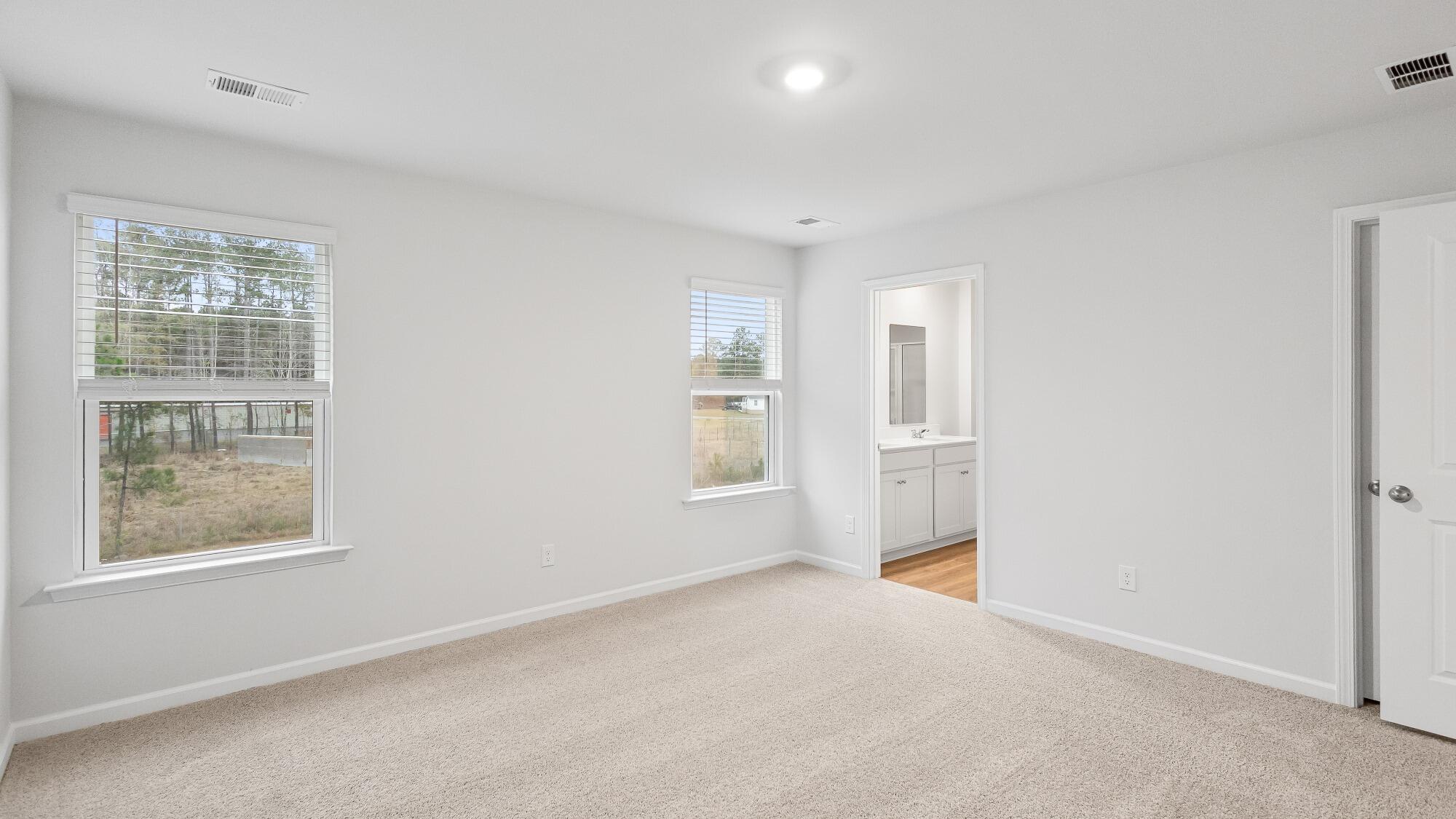 199 Bee Tree Boulevard Summerville, SC 29486 - Photo 5 of 30 165 Grouper Ln Interior_19