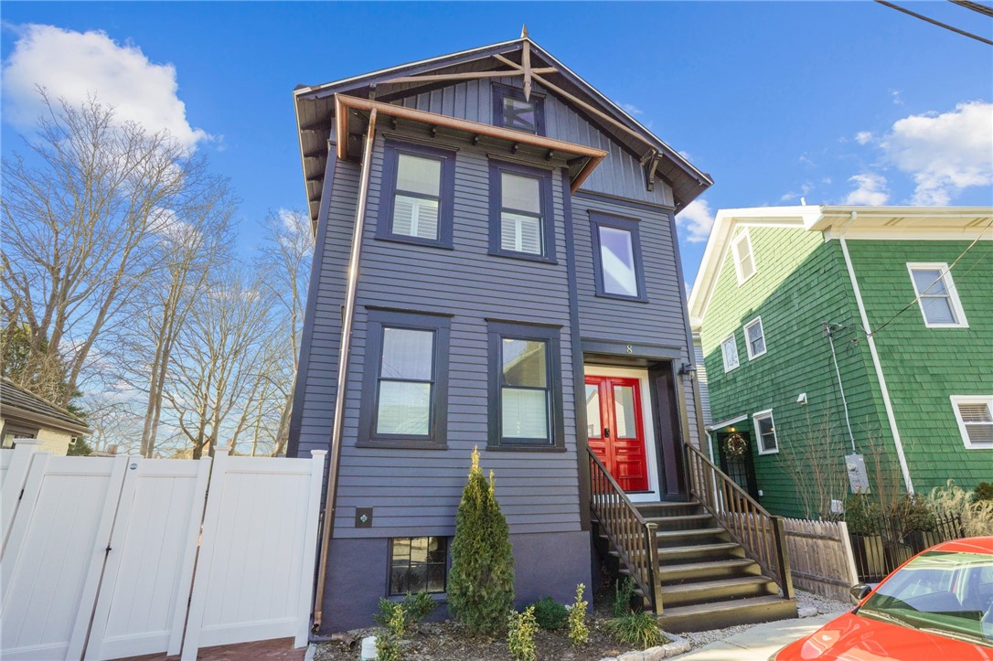 8 Cross Street, Unit 1 Newport, RI 02840 - Photo 1 of 28