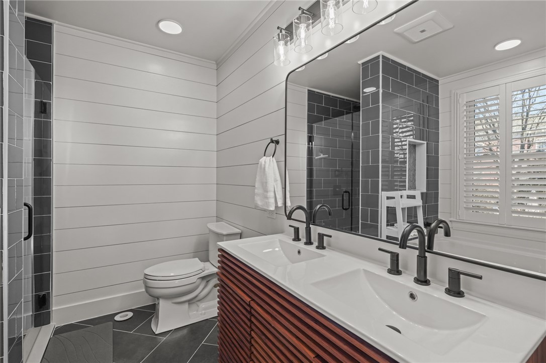 8 Cross Street, Unit 1 Newport, RI 02840 - Photo 23 of 28