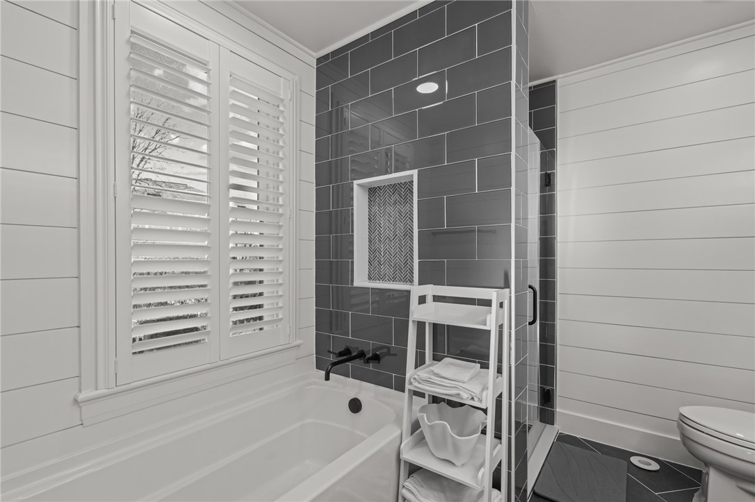 8 Cross Street, Unit 1 Newport, RI 02840 - Photo 24 of 28