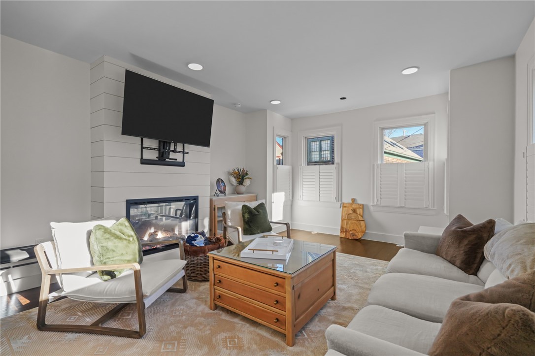 8 Cross Street, Unit 1 Newport, RI 02840 - Photo 6 of 28