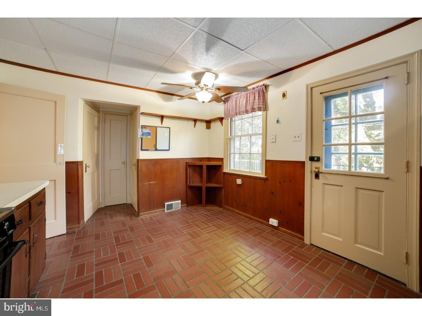 528 Fox Road Glenside, PA 19038 - Photo 11 of 25 Gallery Image 11