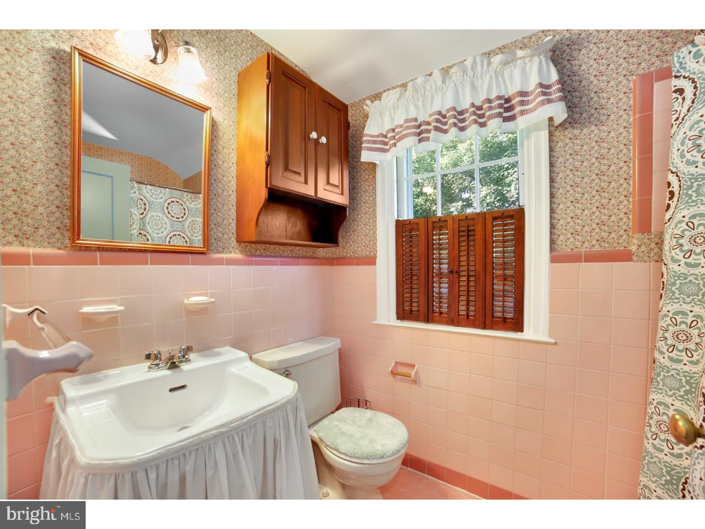 528 Fox Road Glenside, PA 19038 - Photo 20 of 25 Gallery Image 20