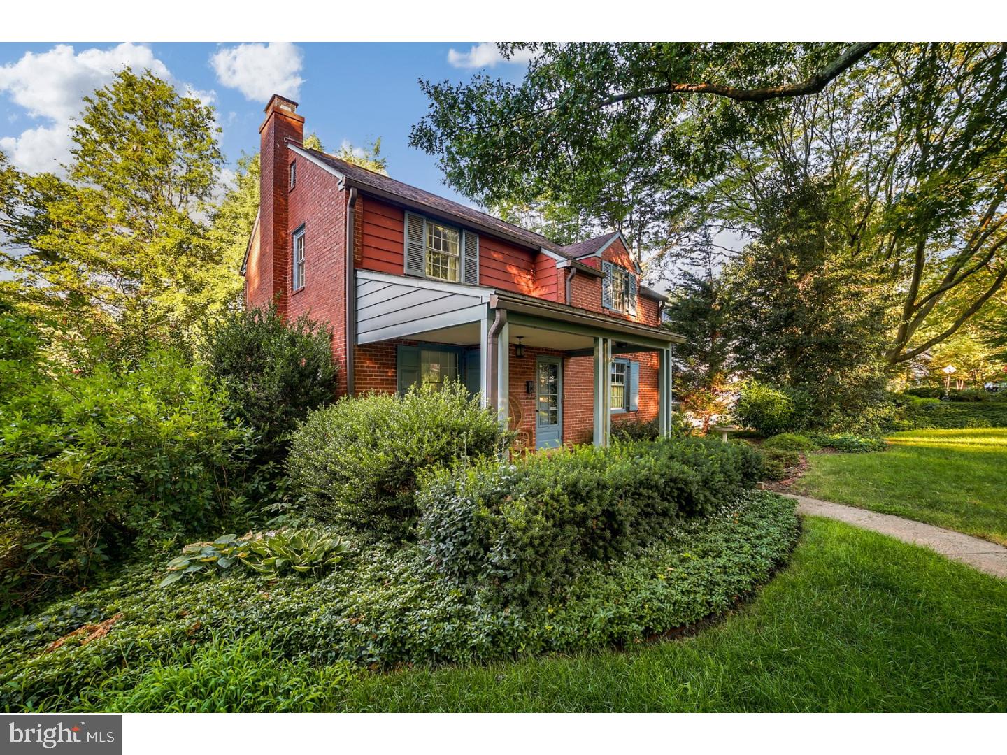 528 Fox Road Glenside, PA 19038 - Photo 3 of 25 Gallery Image 3