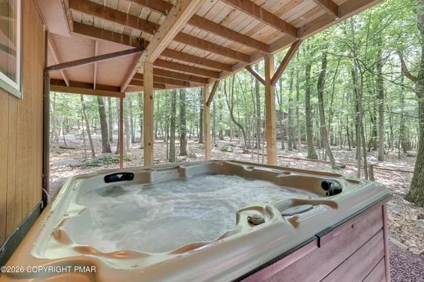 $645,000 | 307 Robinwood Terrace, East Stroudsburg, PA 18301