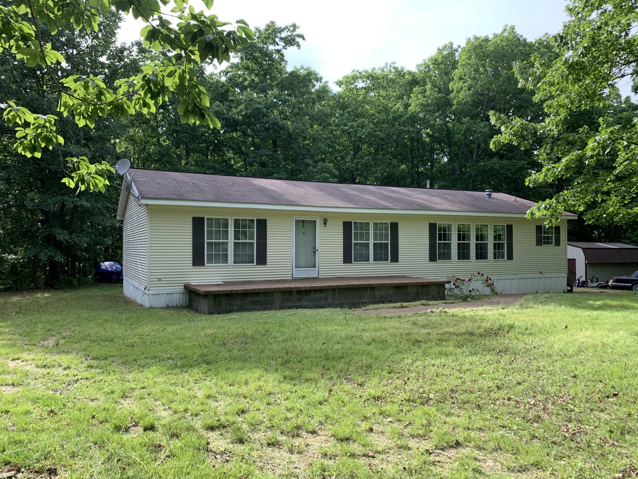 886 Overhead Bridge Road Hampshire, TN 38461 - Photo 1 of 13 Gallery Image 1