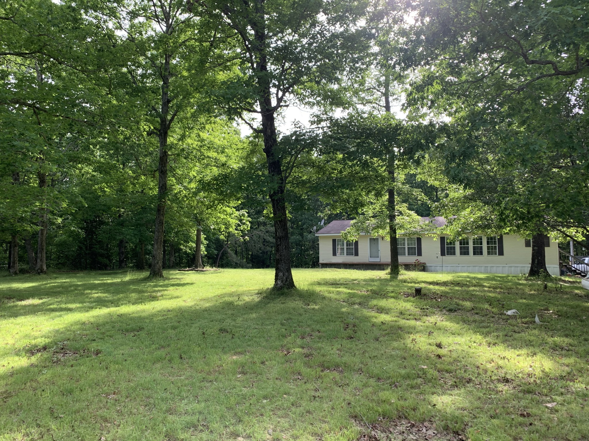 886 Overhead Bridge Road Hampshire, TN 38461 - Photo 4 of 13 Gallery Image 4
