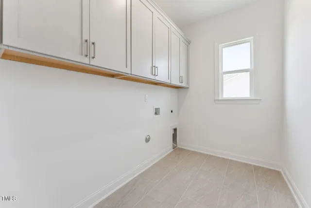 $624,000 | 216 Trunnel Street, Apex, NC 27539