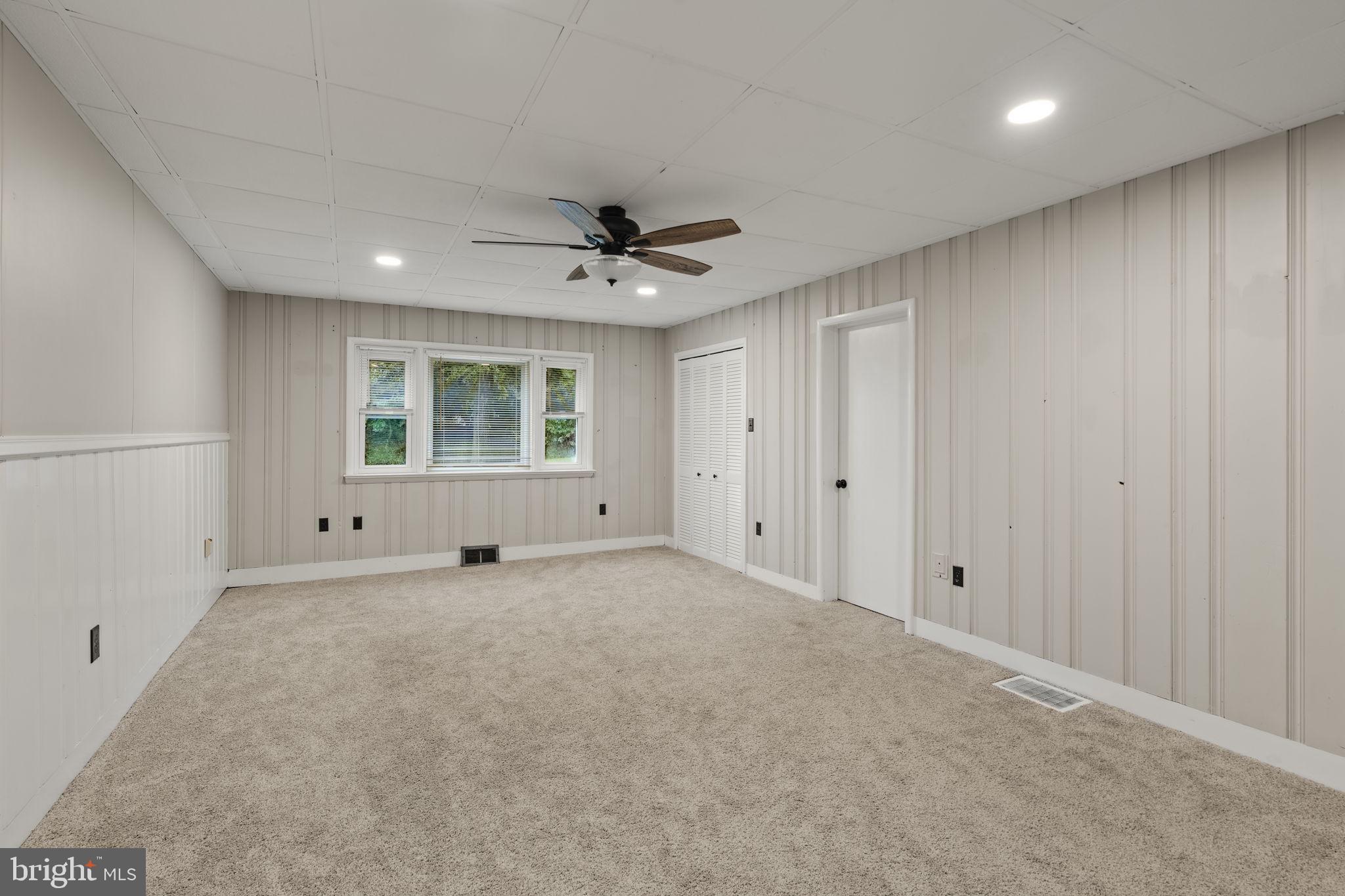 65 Compass Road Parkesburg, PA 19365 - Photo 39 of 61 Spacious room with natural light.