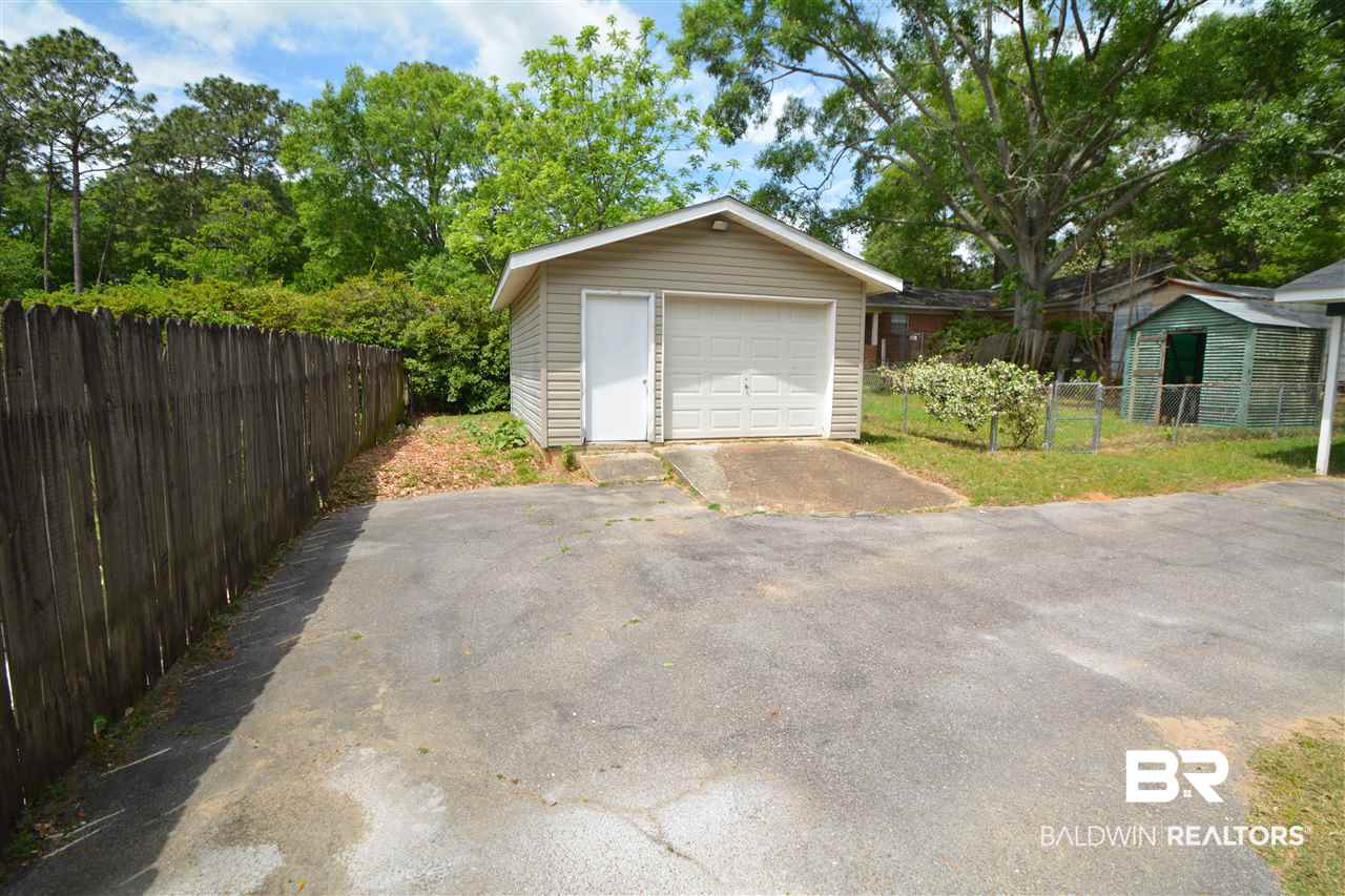2704 Longleaf Drive Mobile, AL 36693 - Photo 26 of 28