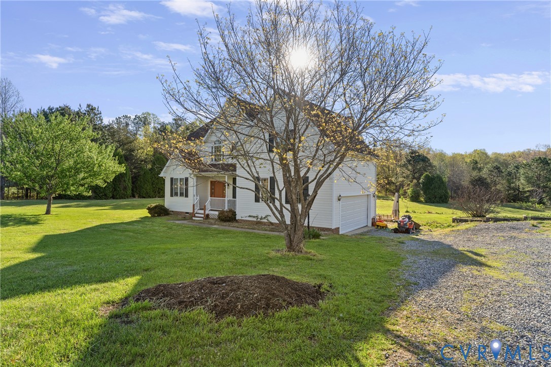 15286 Devonwood Road Montpelier, VA 23192 - Photo 9 of 50 View of front of property featuring gravel drivewa