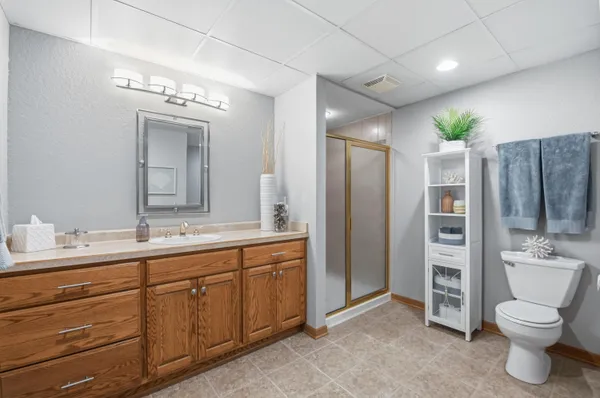 $1,250,000 | N42W33420 Glen View Court, Nashotah, WI 53058