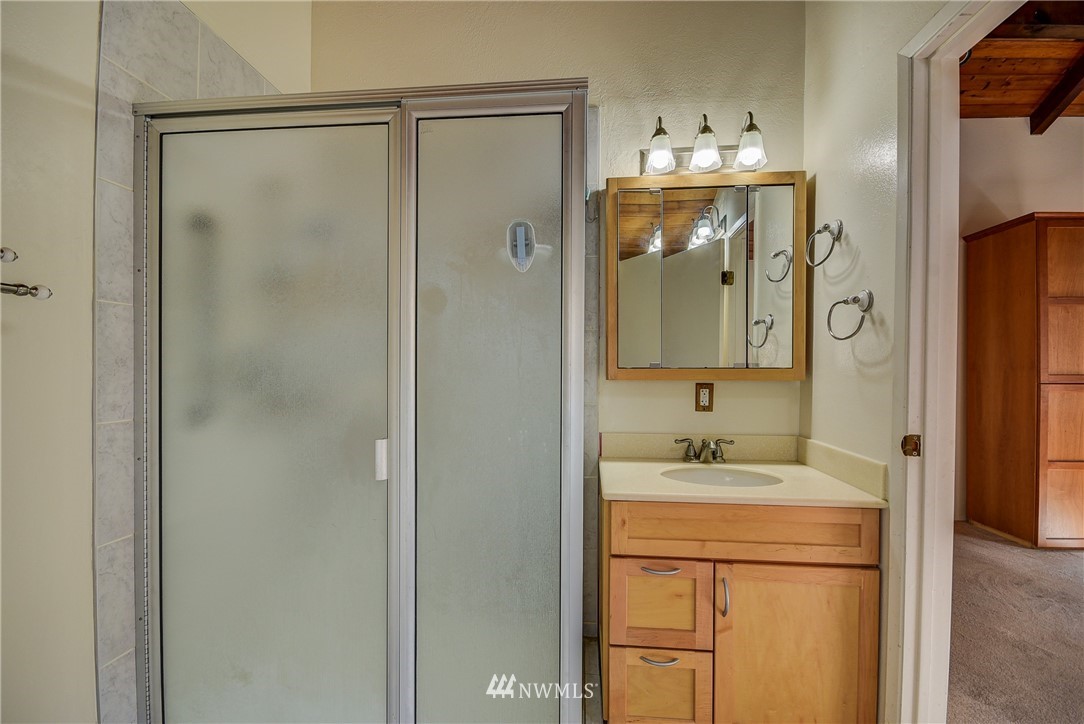 3241 Green Road Oak Harbor, WA 98277 - Photo 14 of 25 Gallery Image 14