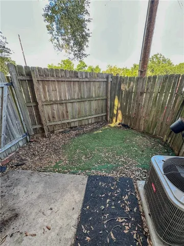 $98,000 | 4345 Carter Creek Parkway, Unit 1, Bryan, TX 77802