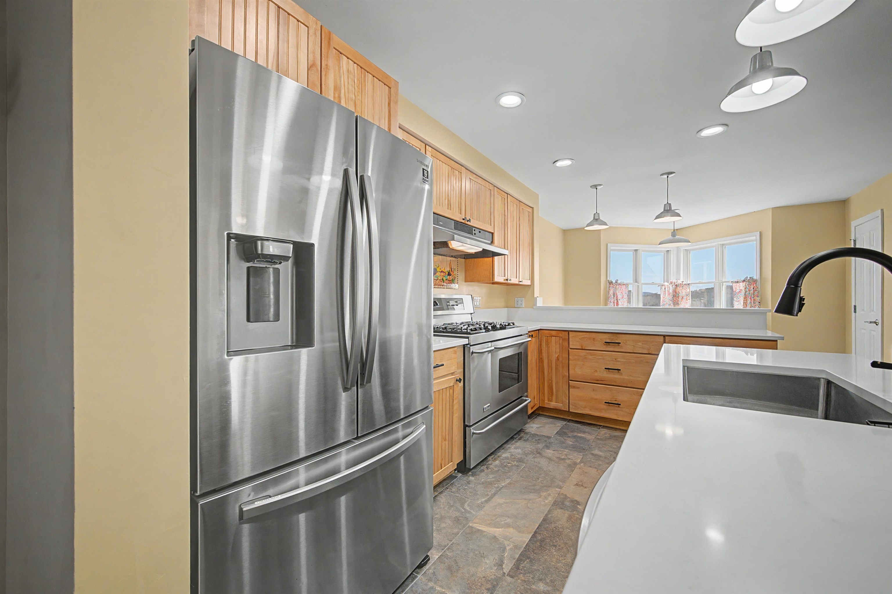 6 General Court, Unit 6 Grantham, NH 03753 - Photo 20 of 60