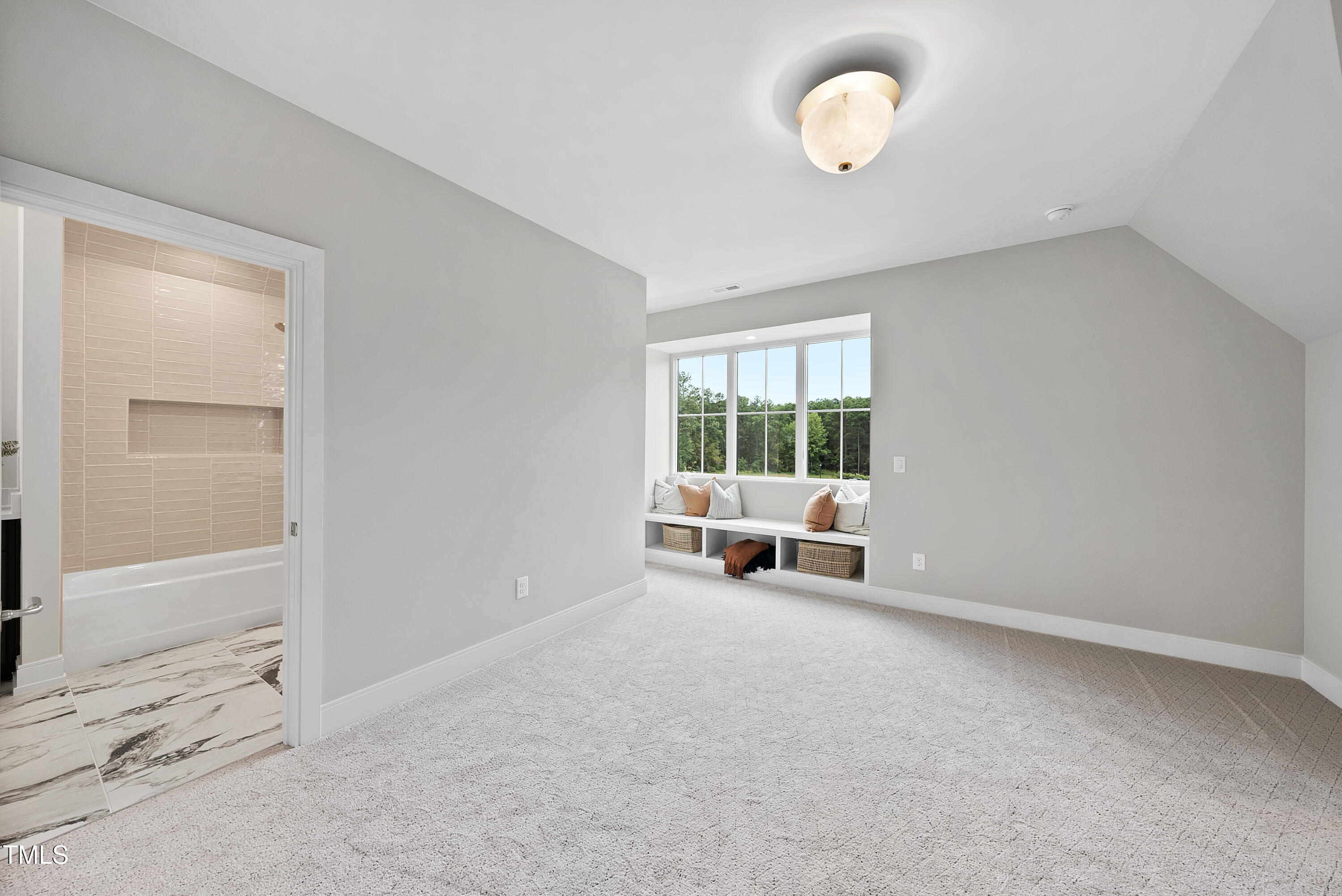 3300 Founding Place Raleigh, NC 27612 - Photo 59 of 100 an empty room with furniture and windows