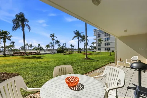 $520,000 | 6021 Bahia Del Mar Circle, Unit 137, St. Petersburg, FL 33715