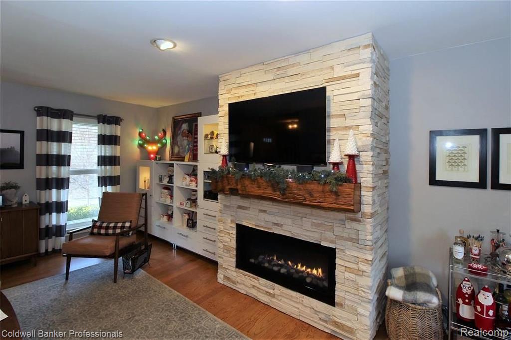 258 Whitney Drive Rochester Hills, MI 48307 - Photo 17 of 22