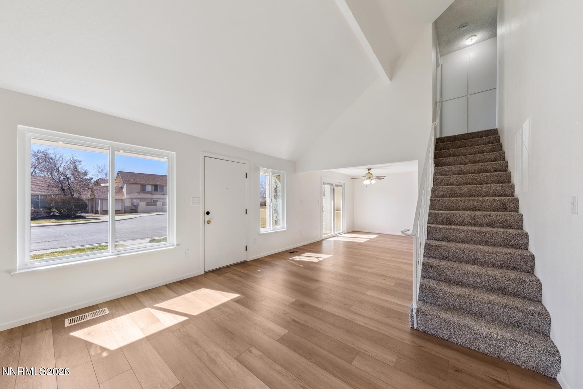 14 Condor Circle Carson City, NV 89701 - Photo 5 of 24 a05