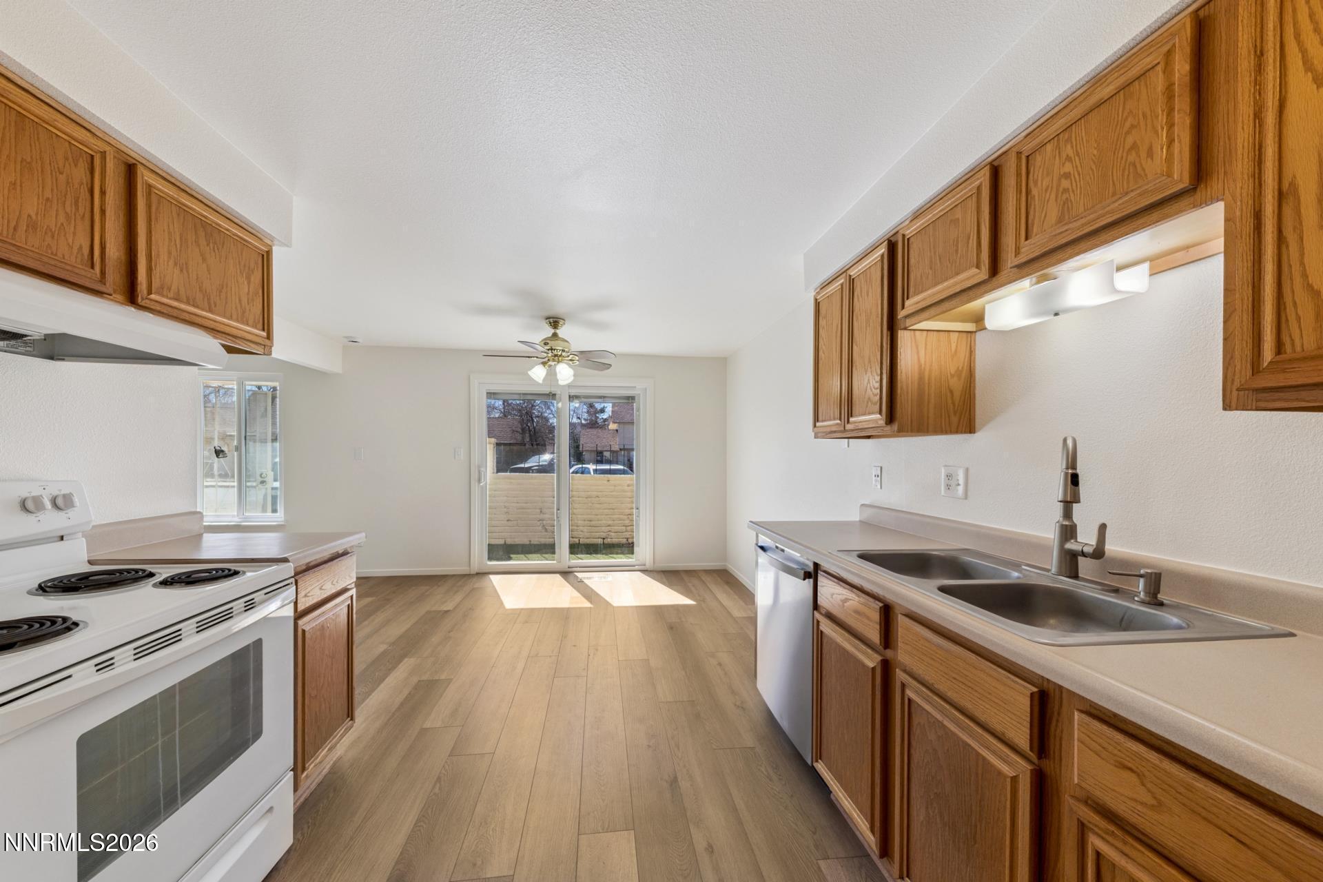 14 Condor Circle Carson City, NV 89701 - Photo 10 of 24 a10