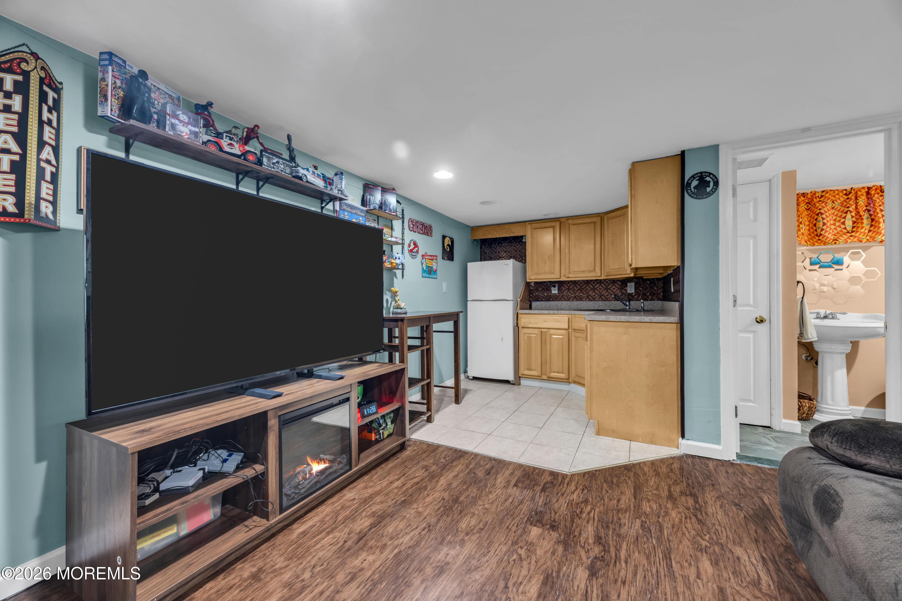 248 Division Street Keyport, NJ 07735 - Photo 17 of 28 Downstairs Suite - Living Room & Kitchen