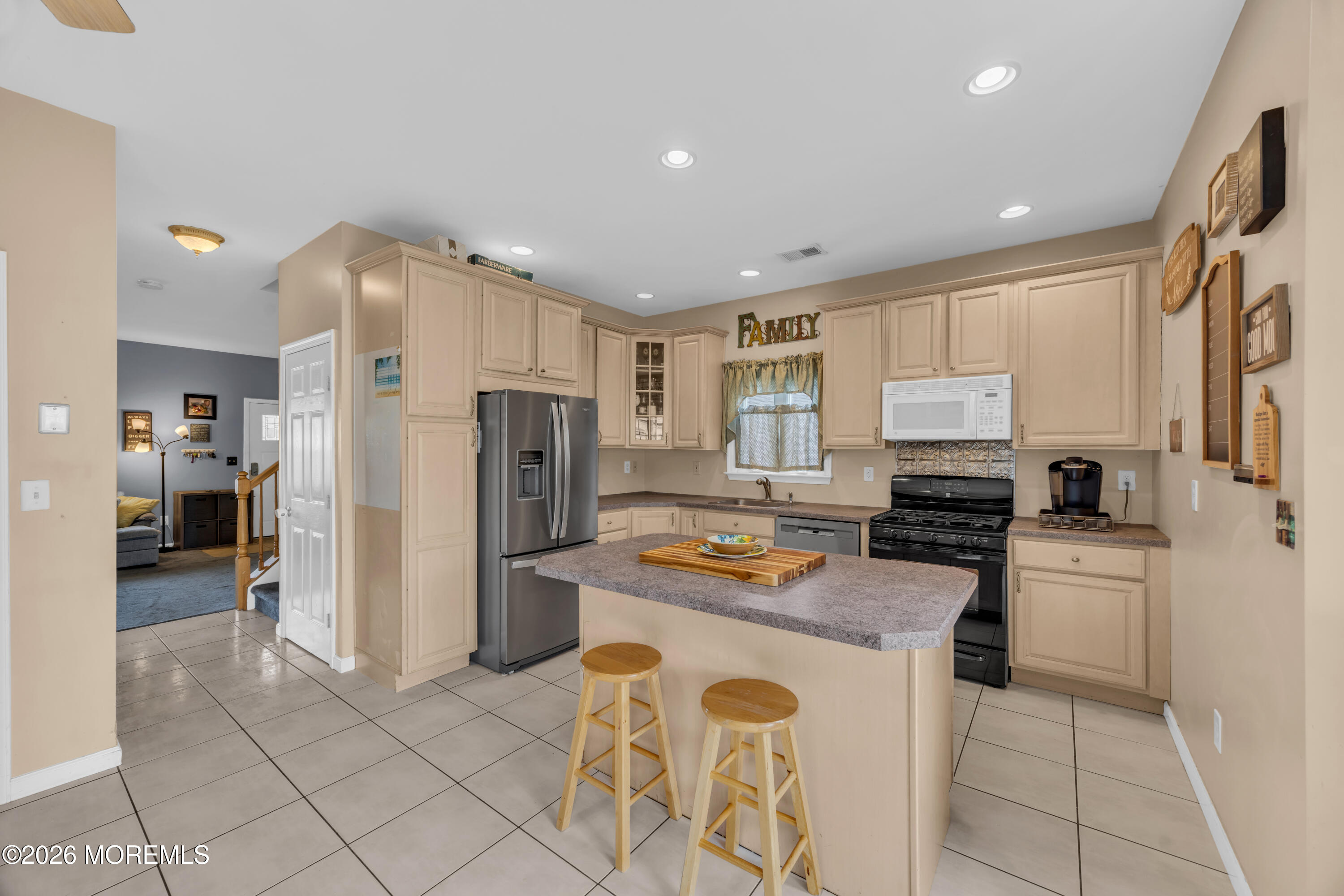 248 Division Street Keyport, NJ 07735 - Photo 9 of 28 Kitchen 3