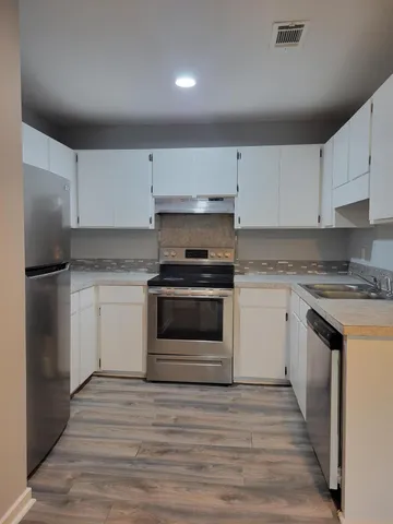 $176,400 | 2030 Coldspring Drive, Unit 707G, North Charleston, SC 29406